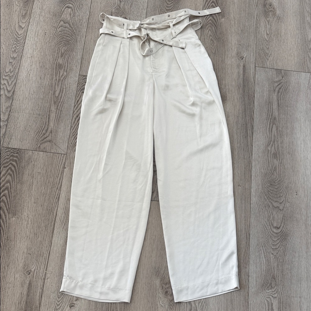 NOLI light Cream Wide Leg Women's Pants